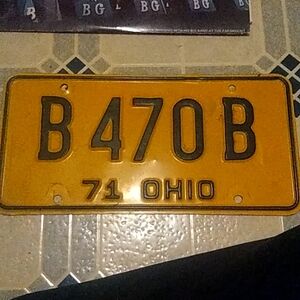 1971 vintage lincese  plate only one.